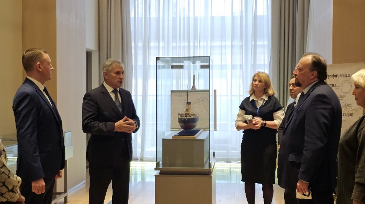 exhibition-archive-image